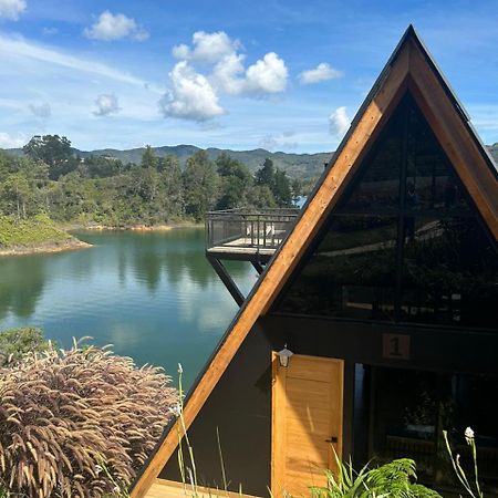 Gretel Chalets Suizo Guatapé Esterno foto