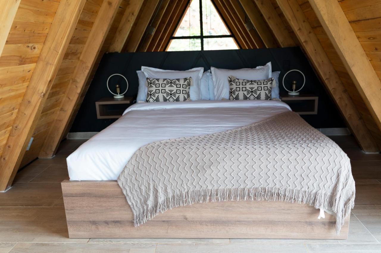 Gretel Chalets Suizo Guatapé Esterno foto