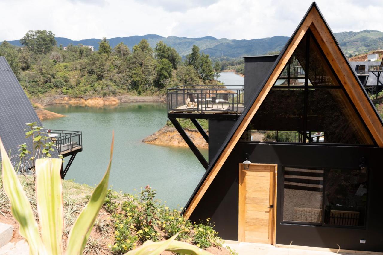 Gretel Chalets Suizo Guatapé Esterno foto
